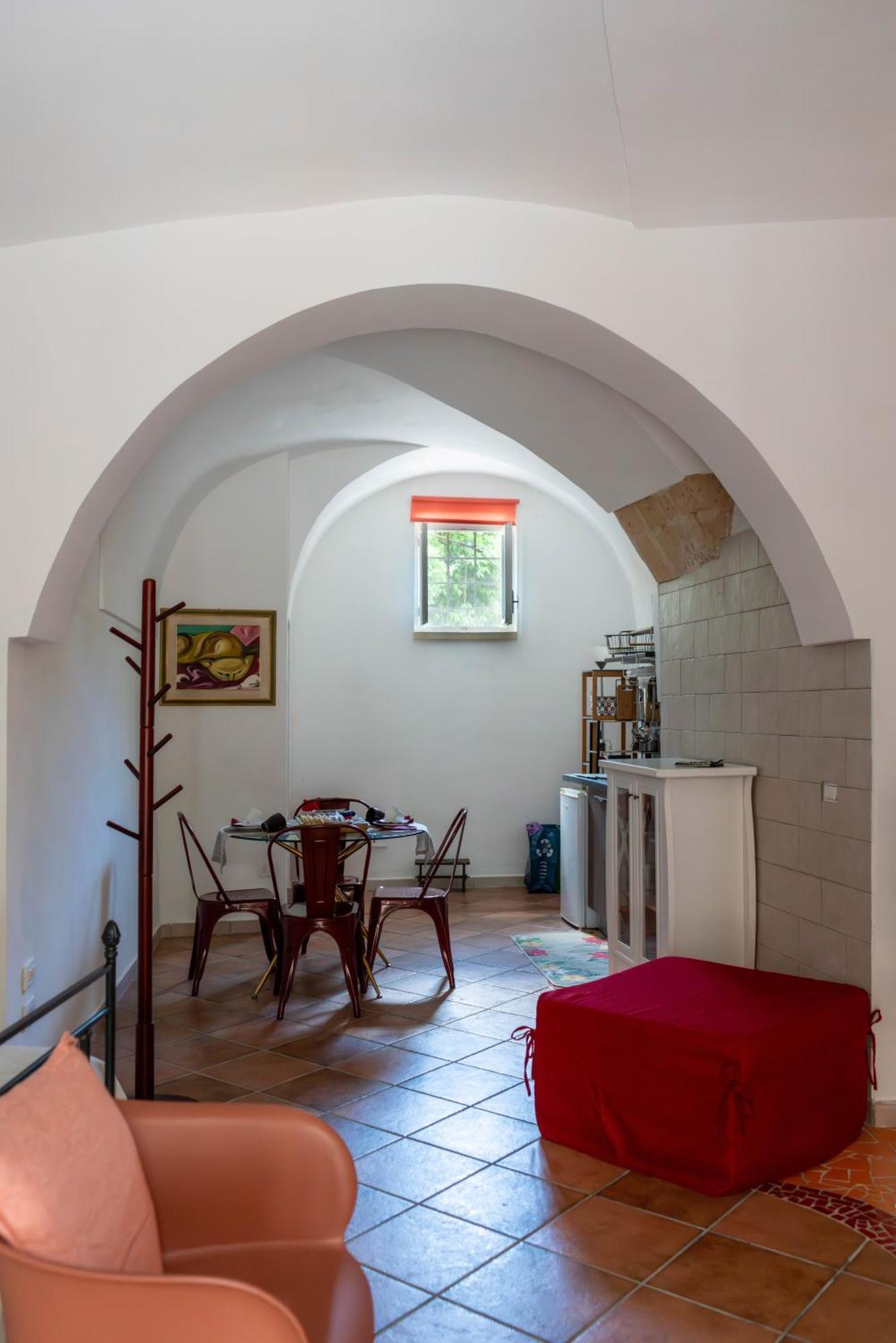 B&B Corte Dei Memoli Di Margiotta Giuseppina Лечче Экстерьер фото
