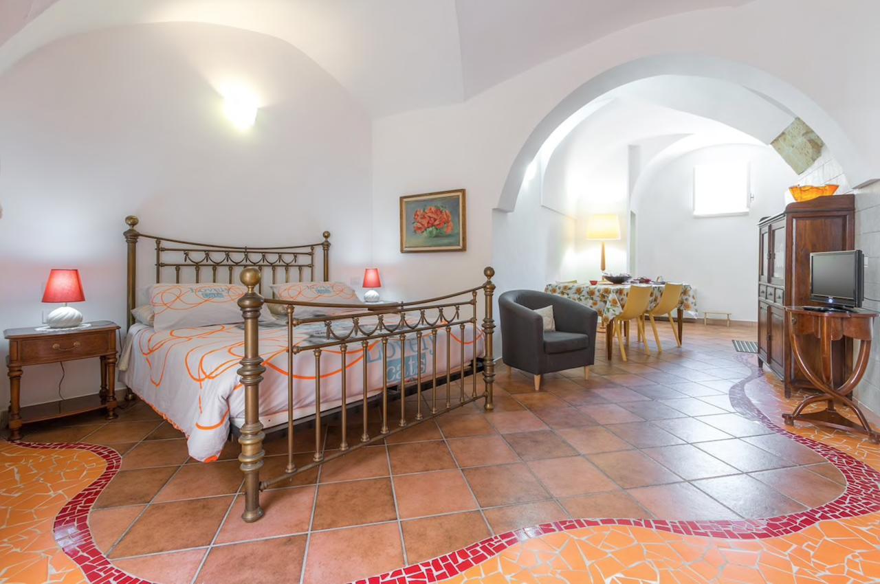 B&B Corte Dei Memoli Di Margiotta Giuseppina Лечче Экстерьер фото